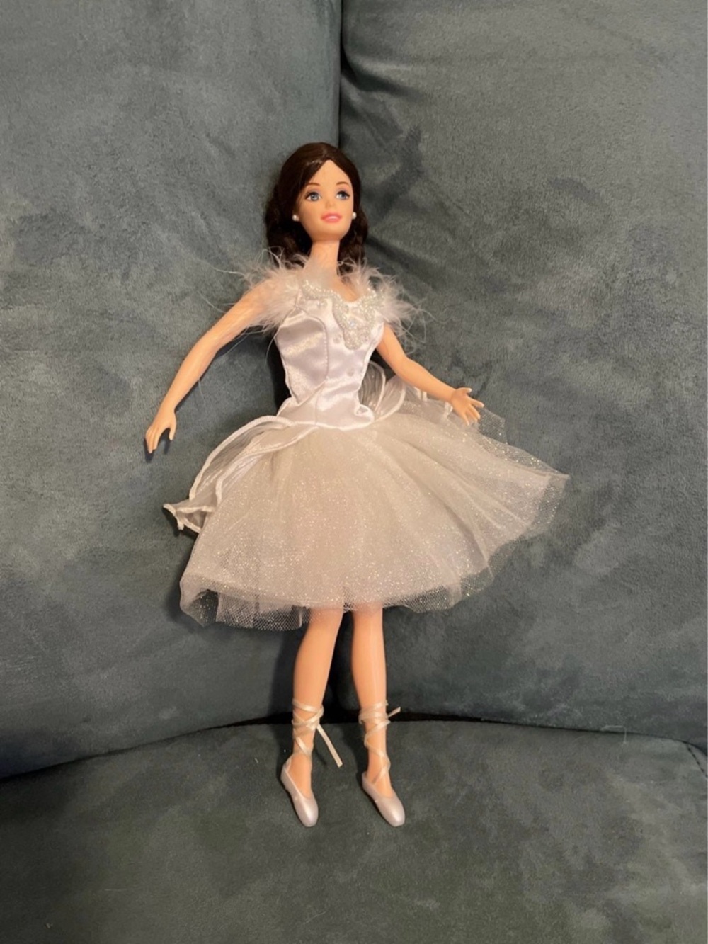 Barbie Swan Lake Queen